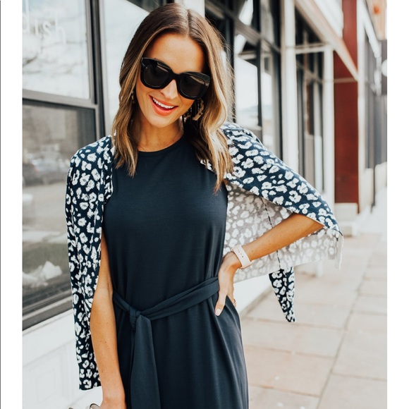 Banana Republic Sweaters - NEW Banana Republic Stretch-Cotton CardiganSweater